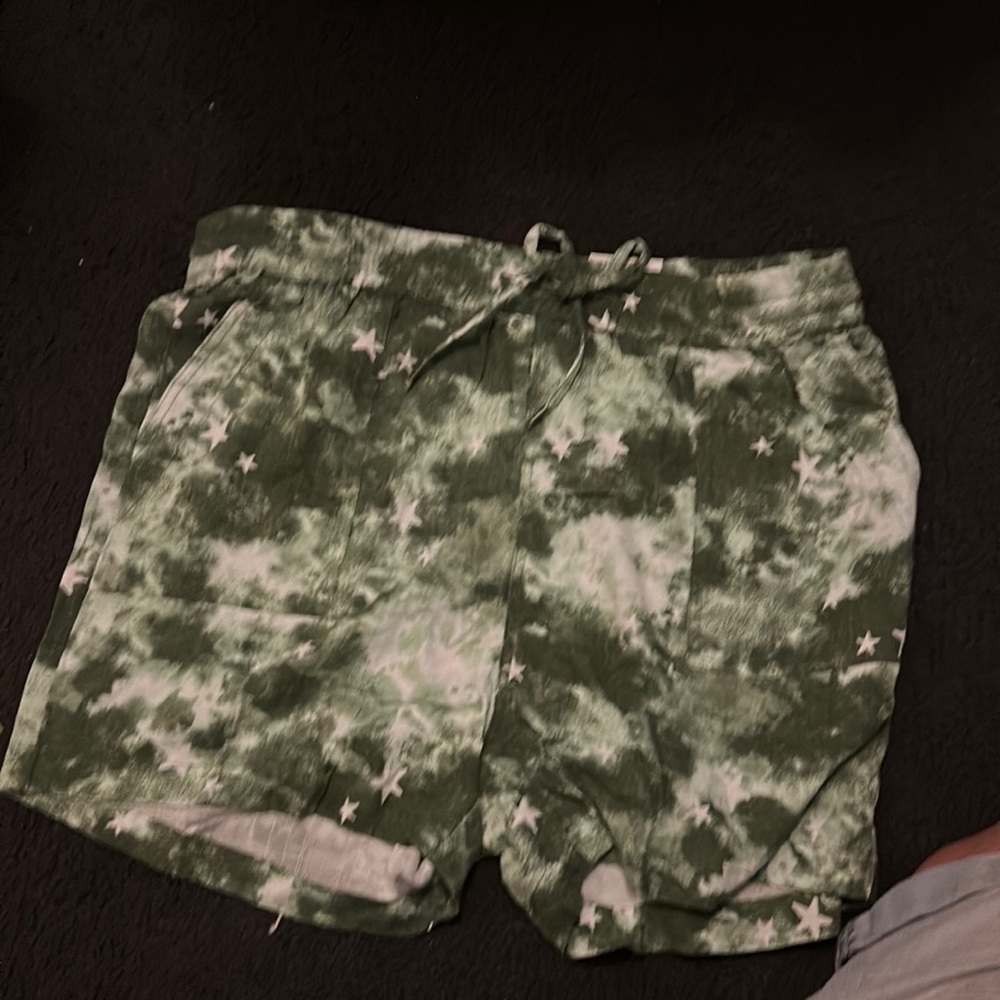 Style& co green faded with stars nwt 0X